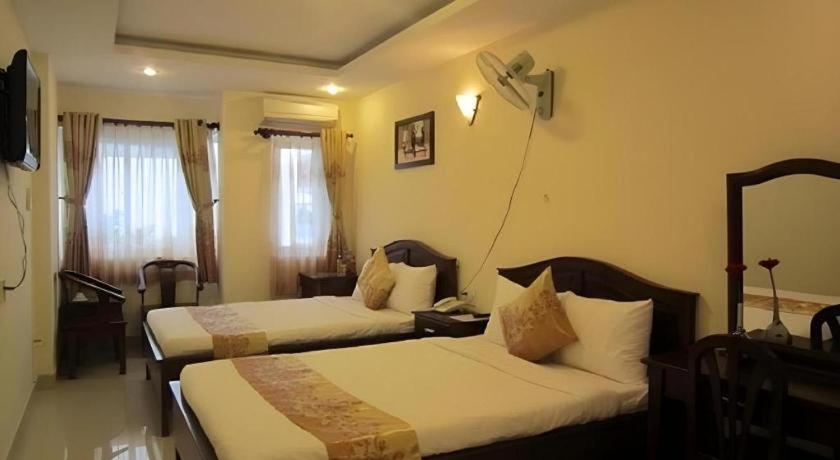 Nui Thanh Hotel Ho Chi Minh City Exterior photo